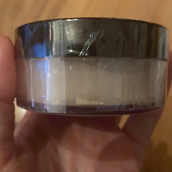 Sephora translucent setting powder - Picture 2 of 4